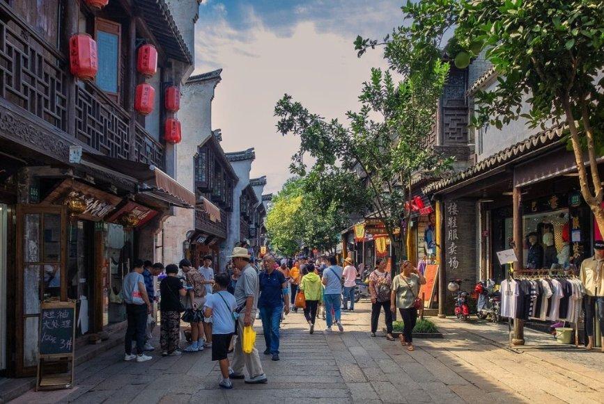 发生了件令人感到不安的事是什么意思？游戏画面